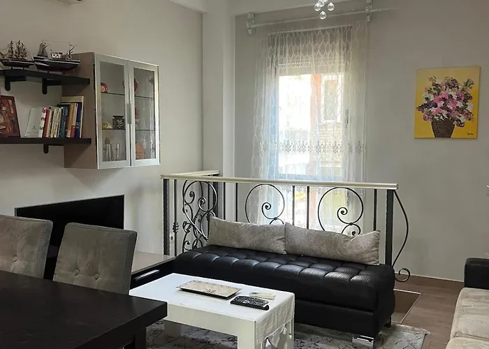 Duplex Cane * Tirana